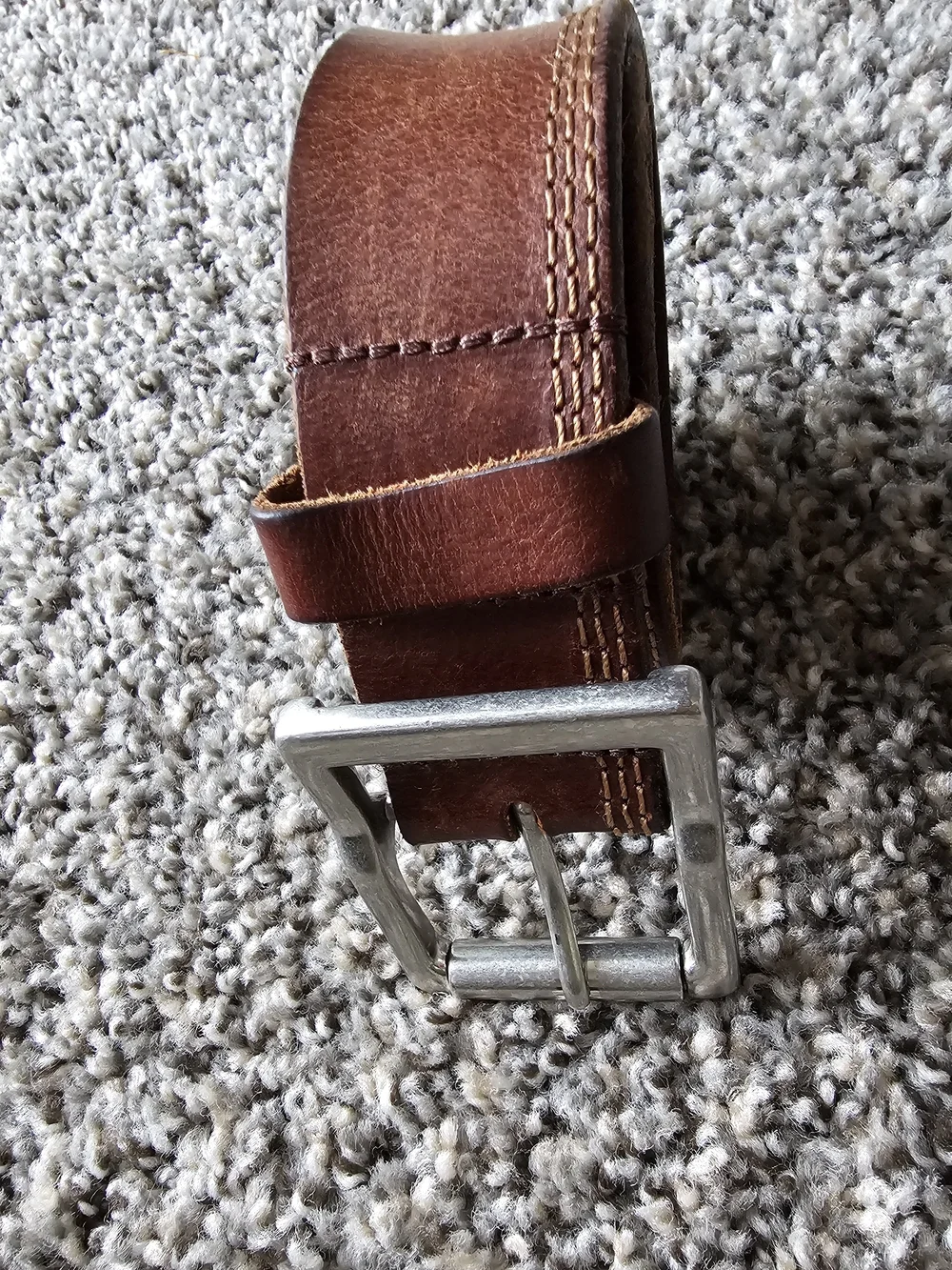 Browning brand men's genuine leather belt, likely model number 20009/200, design